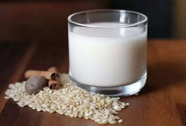 Как похудеть с помощью рисового молока