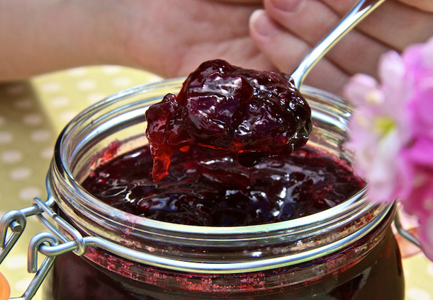 How to cook cherries in jelly for the winter