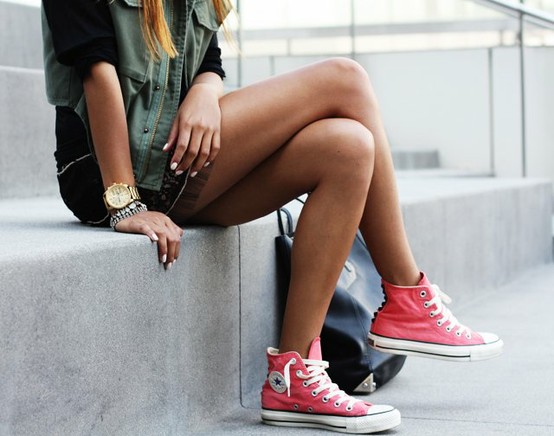 What to wear with Converse sneakers 