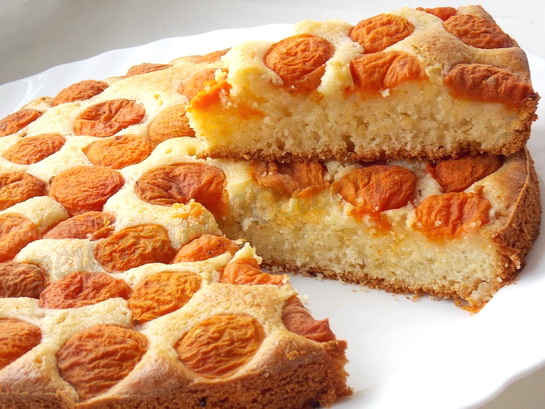 Как приготовить абрикосовый пирог