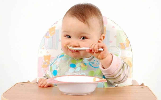 Как кормить ребенка в возрасте от 1 до 2 лет