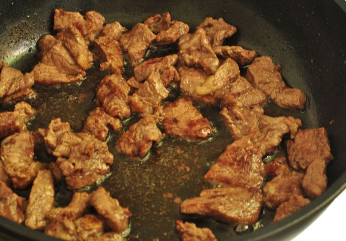 Как зажарить мясо вкусным и сочным