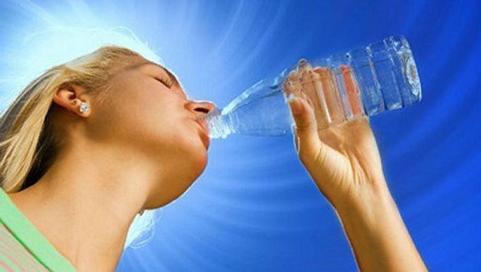Как вывести воду из организма: эффективные советы