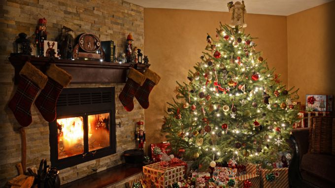 В феншуй есть несколько правил для благоприятного размещения новогодней елки