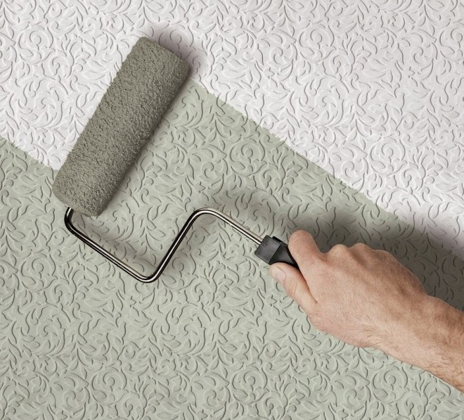 Как покрасить плитку на потолке