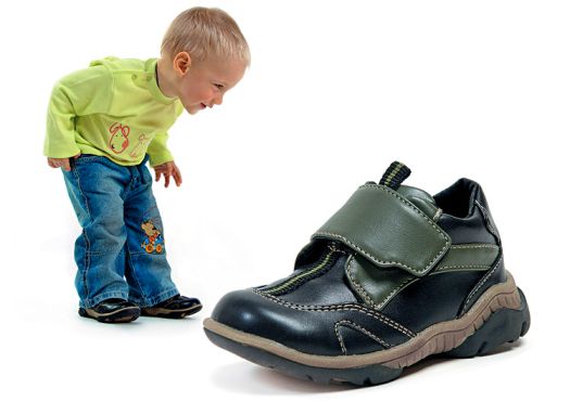 Orthopedic shoes for children, whether to wear