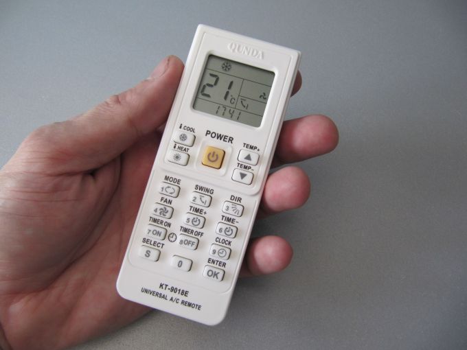 How to set universal remote control for air conditioning