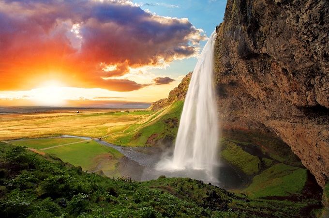 Исландия  - страна радости и вдохновения