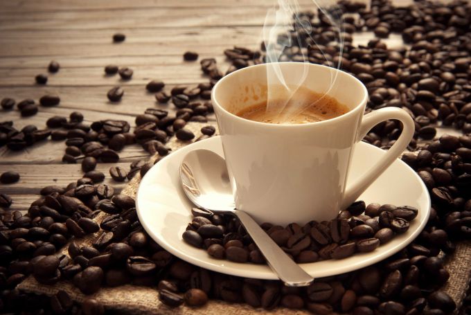 The impact of coffee on the body: the pros and cons