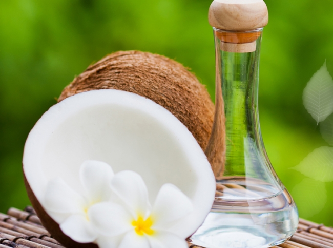 Coconut oil for body and face