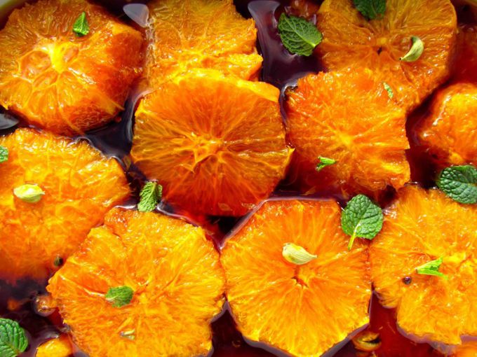 Салат из свежих апельсинов