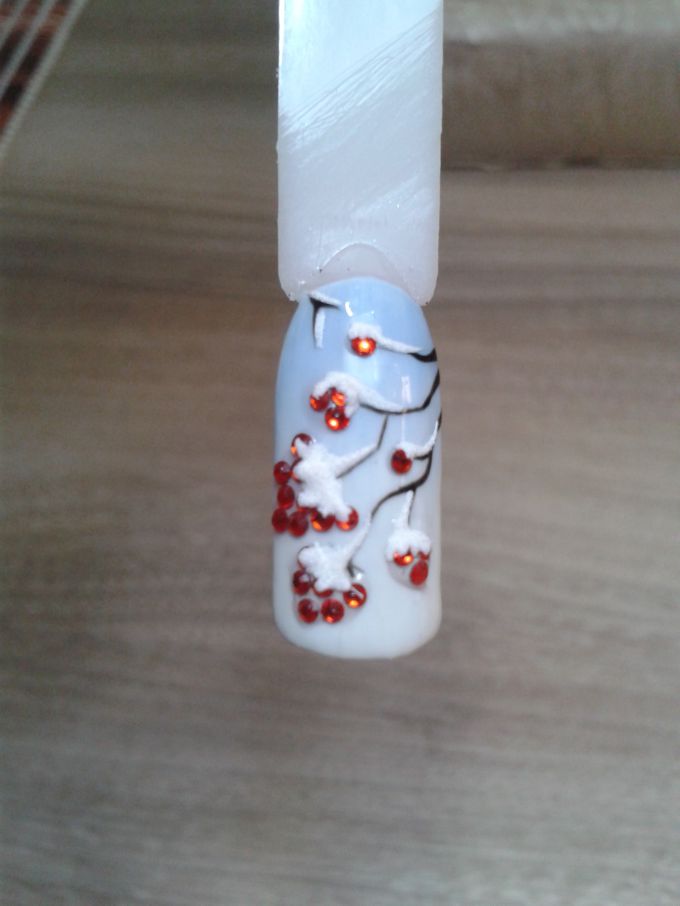 Как на ногтях нарисовать зимнюю рябину