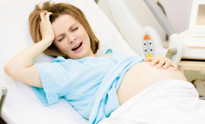Схватки при родах: дыхание, как облегчить боль 
