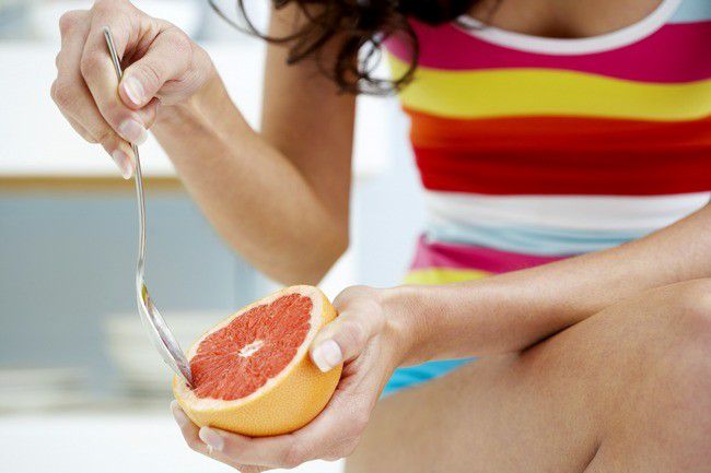 Можно ли употреблять грейпфрут на ночь для похудения