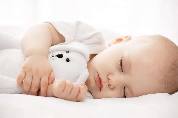 Почему нарушается сон у грудного ребенка