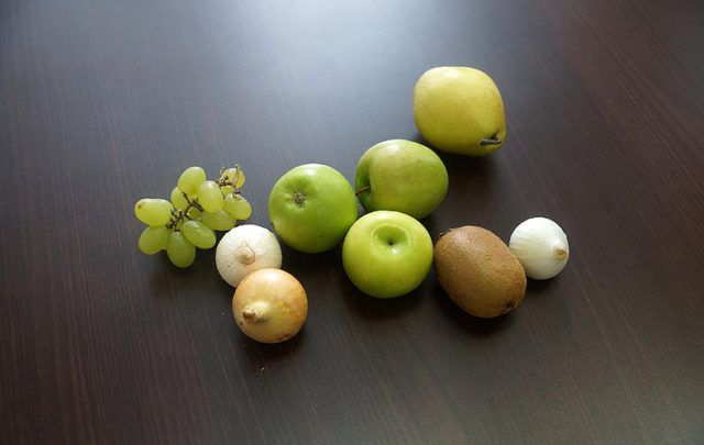Овощи и фрукты для букета