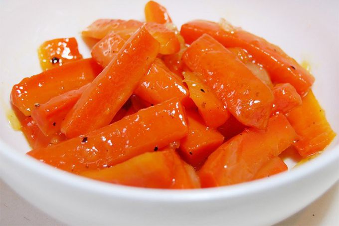 Как приготовить тушеную морковь