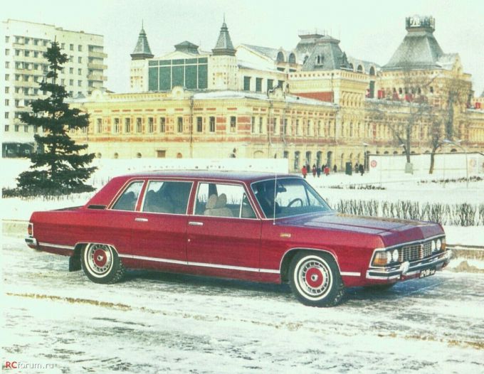 Ретро автомобили: ГАЗ-14 «Чайка»