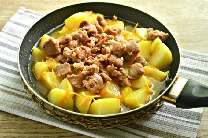 Картошка с тушенкой: пошаговые рецепты с фото для легкого приготовления