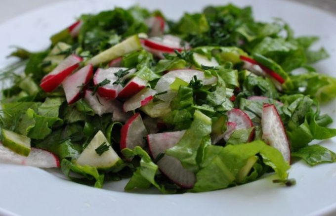 Салат из редиски для любителей острого