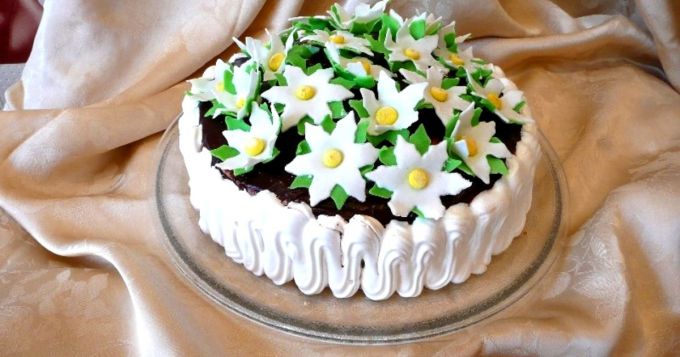 Как приготовить йогуртовый торт "Невеста" с цветами