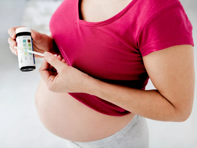 Кетоновые тела в моче при беременности: норма и повышенные показатели