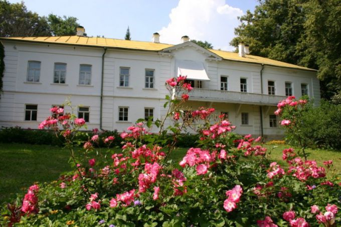 Музей-усадьба Толстых в Ясной Поляне
