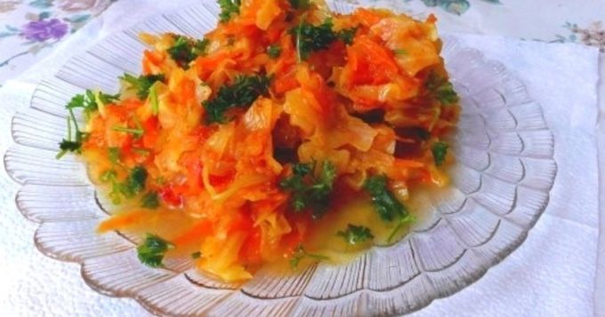 Как приготовить вкусную тушеную капусту с тыквой и морковью 