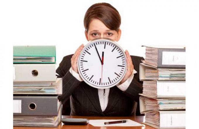 Сколько часов длиться предпраздничный (сокращенный) рабочий день?