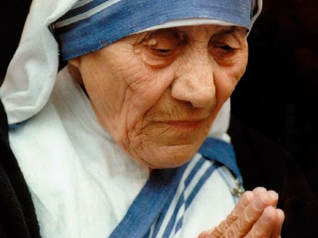 Другая Мать Тереза: Почему ее канонизация вызвала возмущение