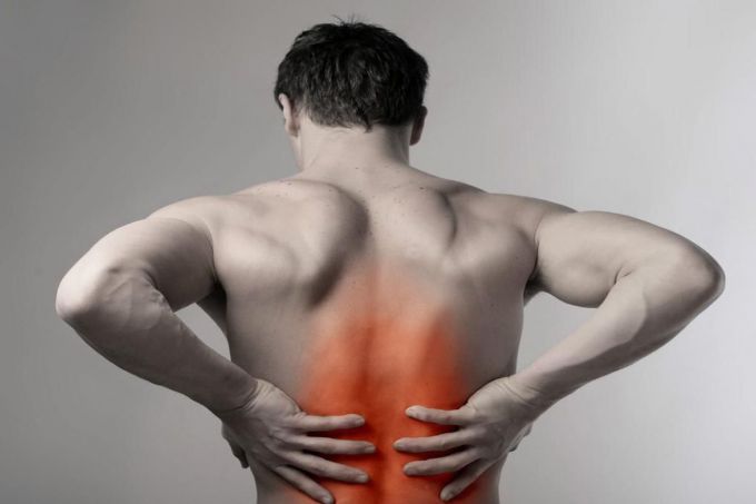 Как уберечь спину от травм: польза от занятий спортом