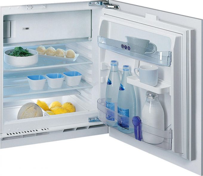 Маленький холодильник с морозилкой: обзор, характеристики