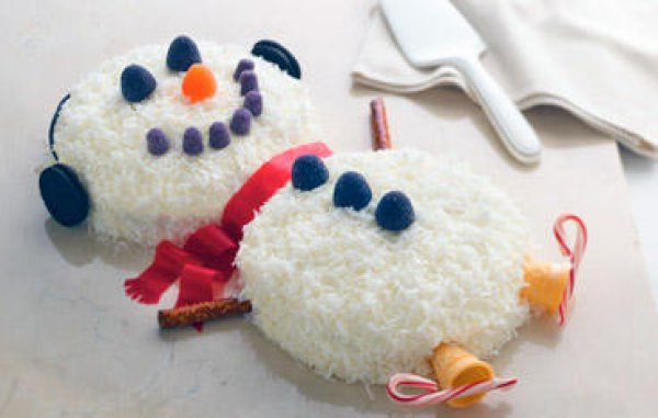 Сметанно-кокосовый торт «Снеговик»