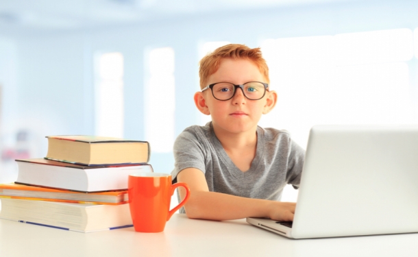 Преимущества онлайн-обучения для детей: руководство для родителей