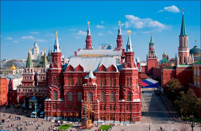 Государственный исторический музей на Красной площади 