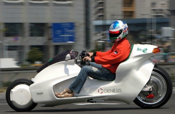 EV-X7 - запрещенный к производству "магнитный" мотоцикл