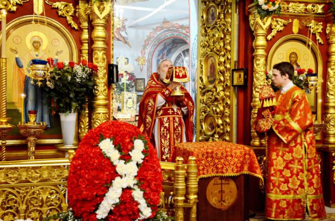Как проходит служба на Пасху в православном храме