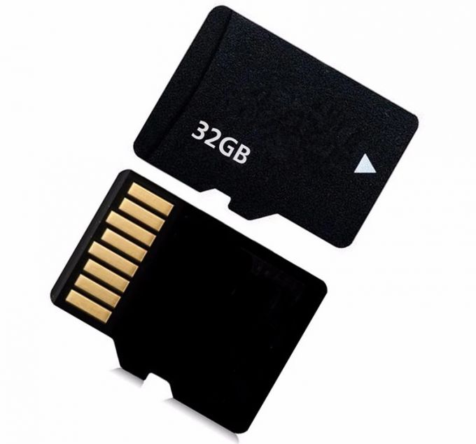 TF card - это представитель нового поколения карт памяти