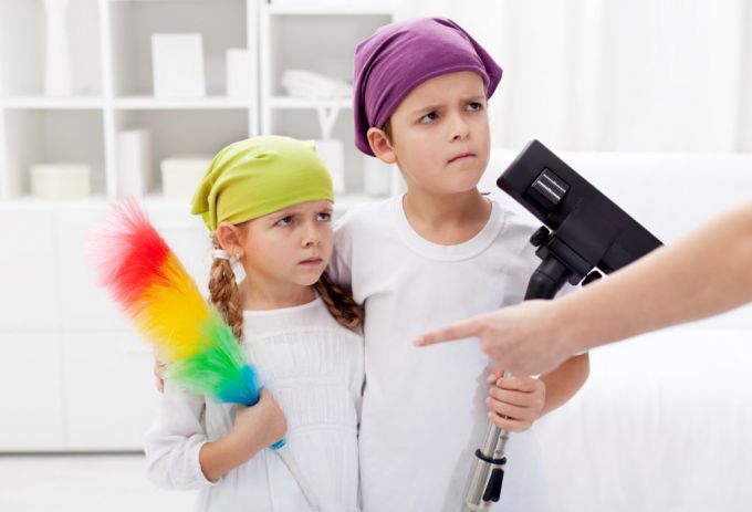 Как приучить ребёнка к уборке? Раскрываем секреты