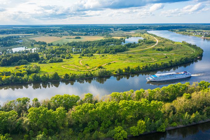 Река Волга: где протекает, длина, исток, устье и характер течения