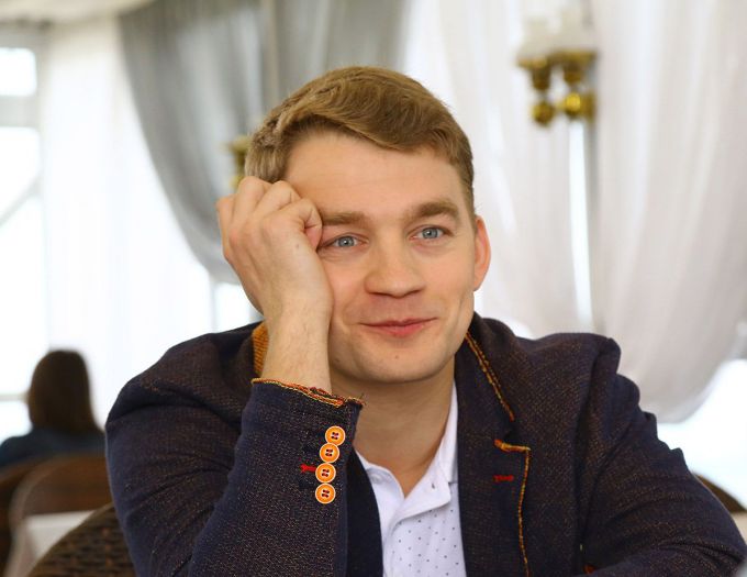 Актер Алексей Демидов